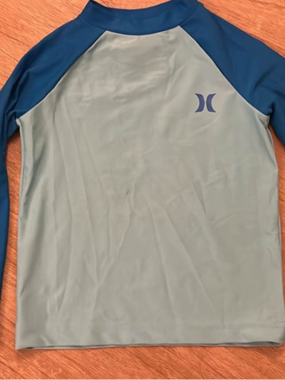 boys Hurley 4T swim rashguard top
